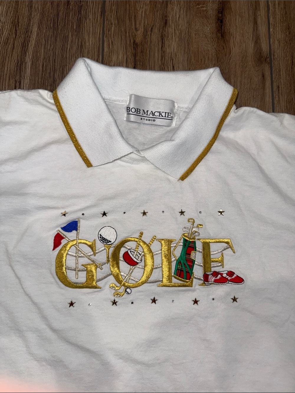 VINTAGE Bob Mackie White Polo with Gold Trim and Golf Embroidery Polo T-shirt